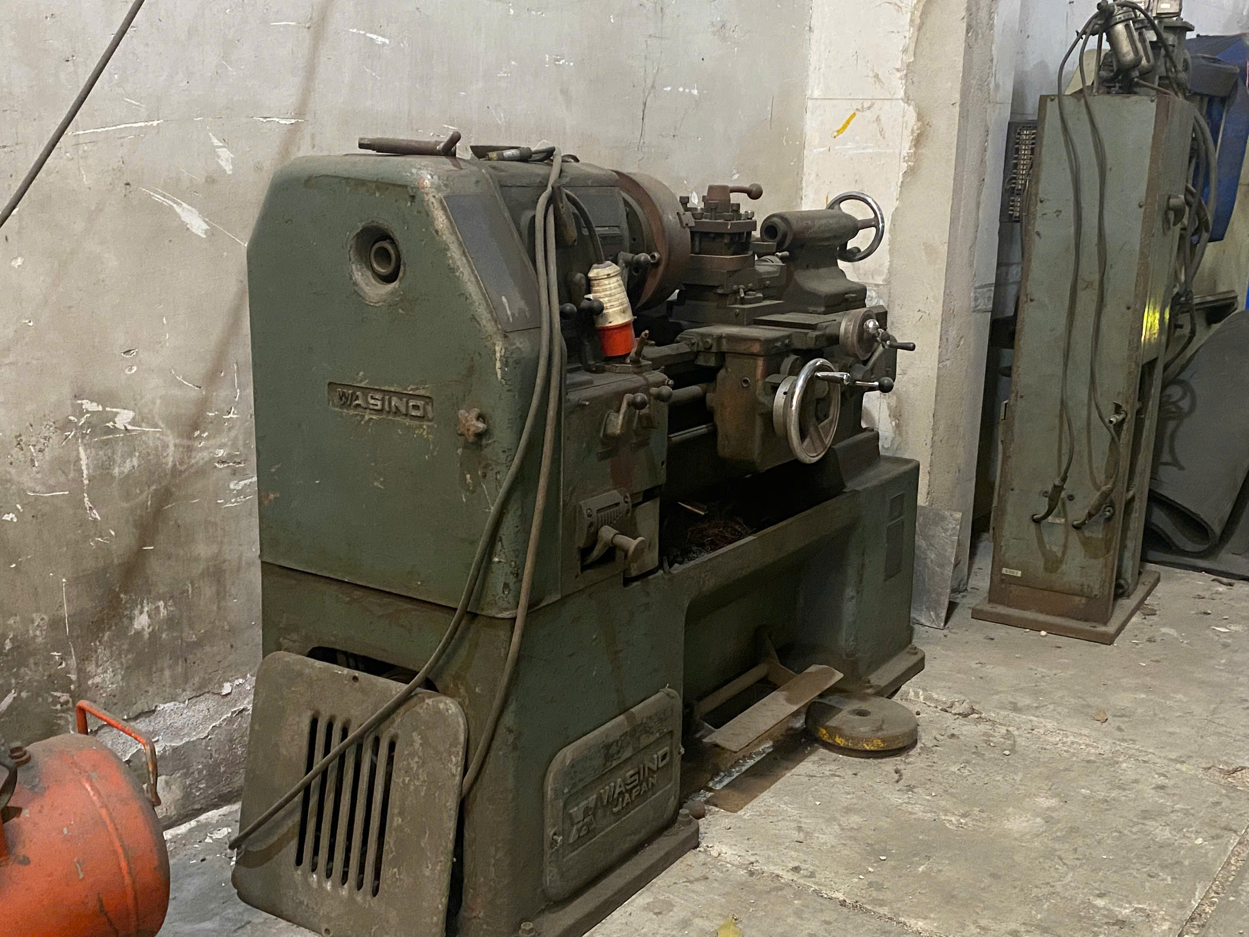 Lathe machine 1.jpg